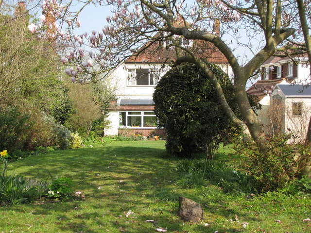  Image of 4 bedroom Detached house for sale in Hilltop Crescent Portsmouth PO6 at Cosham Portsmouth Hampshire, PO6 1BB