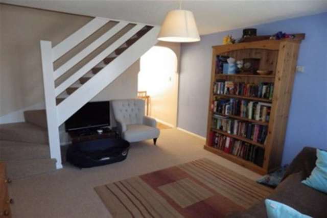  Image of 2 bedroom Detached house to rent in Crofton Close Bracknell RG12 at Bracknell, RG12 0UT