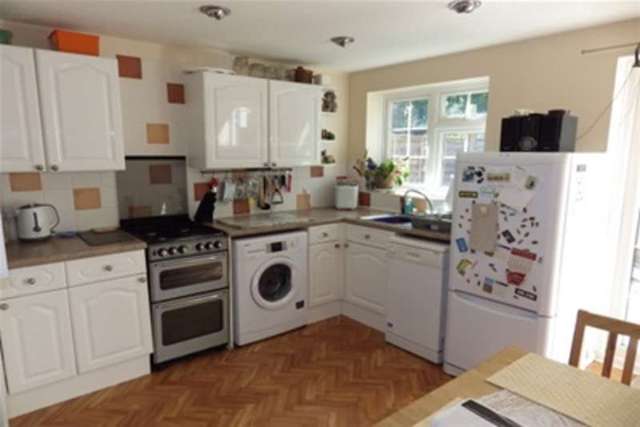  Image of 2 bedroom Detached house to rent in Crofton Close Bracknell RG12 at Bracknell, RG12 0UT