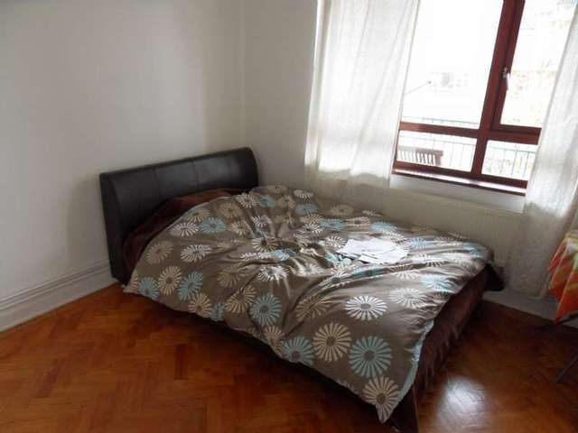  Image of 2 bedroom Flat to rent in Cromer Street London WC1H at London, WC1H 8LD