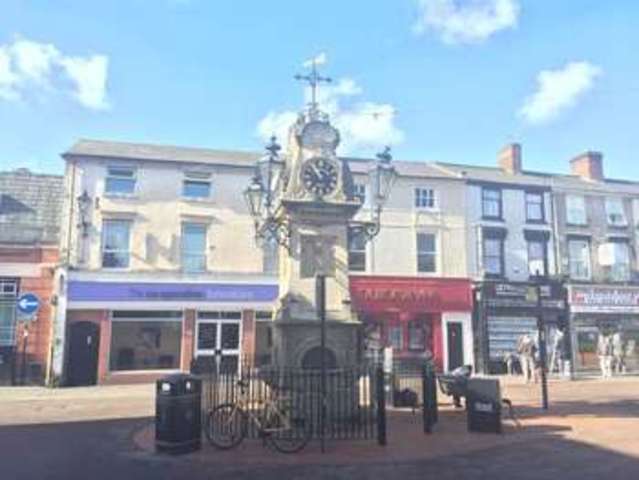  Image of 1 bedroom Flat to rent in Cross Street Willenhall WV13 at Cross Street  Willenhall, WV13 1PG