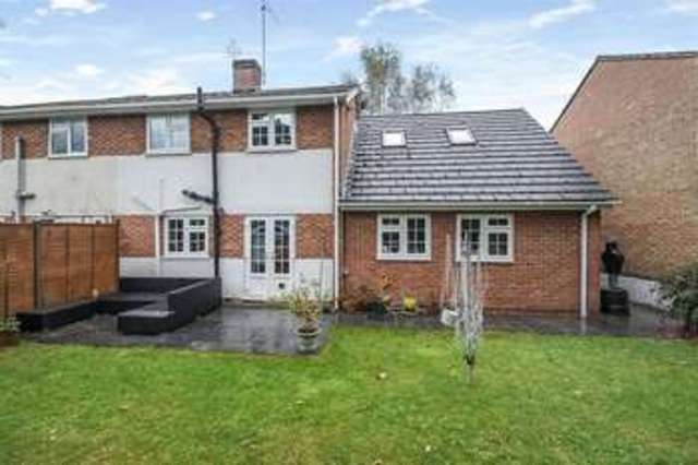 Image of 4 bedroom Detached house to rent in Westbury Close Crowthorne RG45 at Westbury Close Crowthorne Crowthorne, RG45 6NL