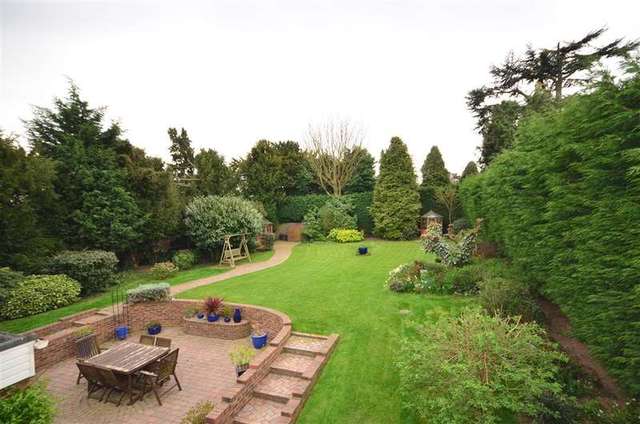  Image of 4 bedroom Detached house for sale in Dane Close Hartlip Sittingbourne ME9 at Hartlip Sittingbourne Sittingbourne, ME9 7TN