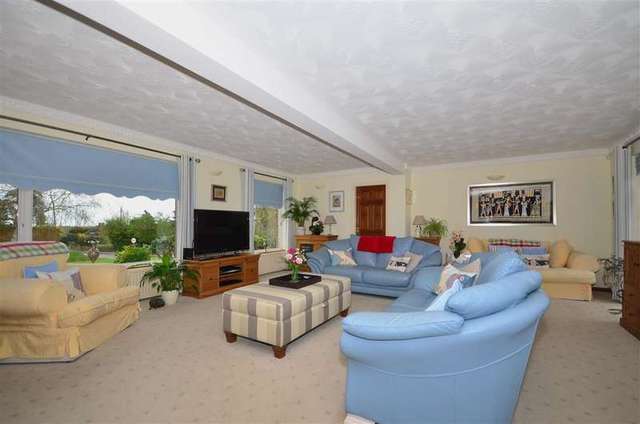  Image of 4 bedroom Detached house for sale in Dane Close Hartlip Sittingbourne ME9 at Hartlip Sittingbourne Sittingbourne, ME9 7TN