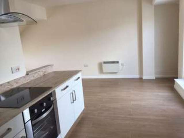 Image of 4 bedroom Flat to rent in Daniel Hill Mews Sheffield S6 at Daniel Hill Street Walkley Sheffield, S6 3JJ