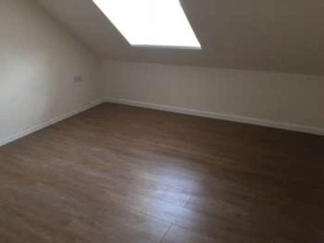  Image of 4 bedroom Flat to rent in Daniel Hill Mews Sheffield S6 at Daniel Hill Street Walkley Sheffield, S6 3JJ