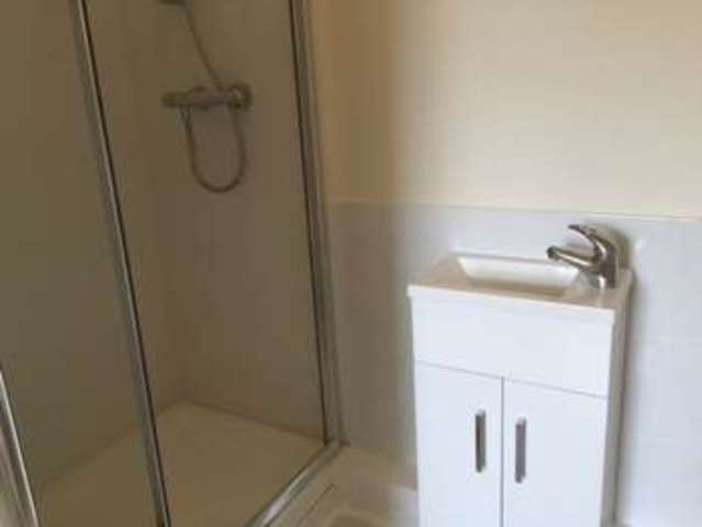  Image of 4 bedroom Flat to rent in Daniel Hill Mews Sheffield S6 at Daniel Hill Street Walkley Sheffield, S6 3JJ