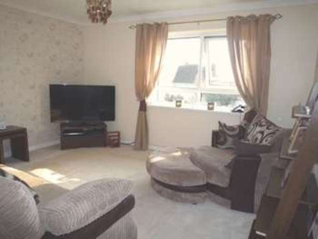  Image of 2 bedroom Flat to rent in Romilly Road Rhoose Barry CF62 at Romilly Road  RHOOSE, CF62 3AU
