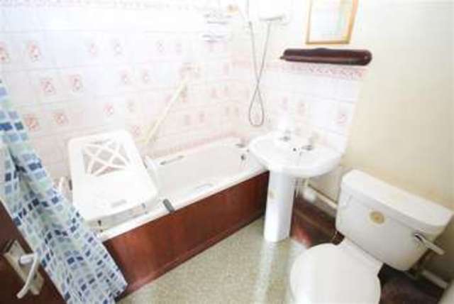  Image of 1 bedroom Property for sale in Denbeck Wood Eastleaze Swindon SN5 at Denbeck Wood Swindon Swindon, SN5 7EL