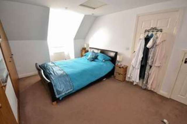  Image of 3 bedroom Detached house for sale in Deverell Way Leighton Buzzard LU7 at Deverell Way  Leighton Buzzard, LU7 4UN