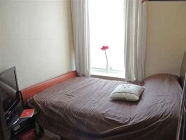  Image of 1 bedroom Flat for sale in Dews Road Salisbury SP2 at Dews Road  Salisbury, SP2 7SN