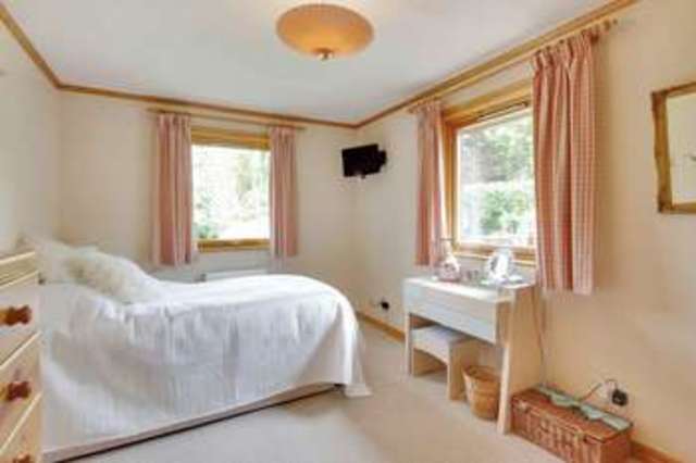  Image of 4 bedroom Detached house for sale in Domewood Copthorne Crawley RH10 at Domewood Copthorne Crawley, RH10 3HD