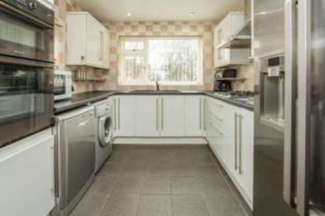  Image of 2 bedroom Bungalow for sale in Dunston Road Whittington Moor Chesterfield S41 at Whittington Moor Chesterfield Whittington, S41 8XA