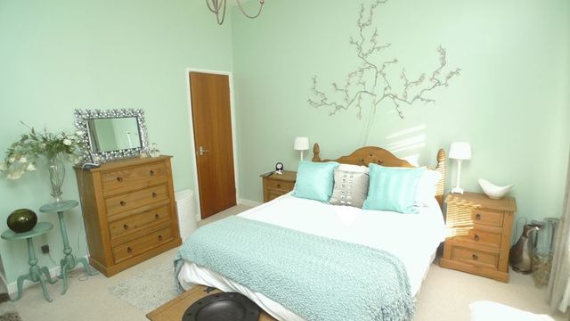  Image of 2 bedroom Flat for sale in East Albert Road Kirkcaldy KY1 at East Albert Road  Kirkcaldy, KY1 1HJ