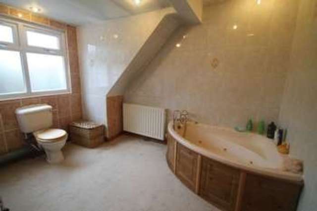  Image of 6 bedroom Detached house for sale in Ednam Road Wolverhampton WV4 at Ednam Road  Wolverhampton, WV4 5BW