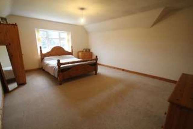  Image of 6 bedroom Detached house for sale in Ednam Road Wolverhampton WV4 at Ednam Road  Wolverhampton, WV4 5BW