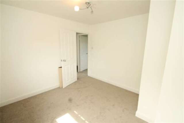 Image of 2 bedroom Detached house to rent in Edwin Road Dartford DA2 at Dartford, DA2 7DJ
