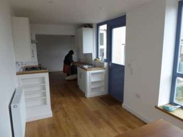  Image of 1 bedroom Flat to rent in Effingham Road St. Andrews Bristol BS6 at Effingham Road  Bristol, BS6 5AY
