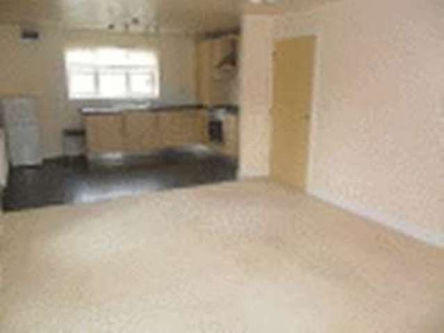 Image of 2 bedroom Flat to rent in Enterprise Drive Streetly Sutton Coldfield B74 at Enterprise Drive  Sutton Coldfield, B74 2BL