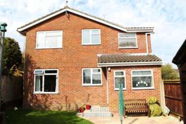  Image of 4 bedroom Detached house for sale in Eperston Road Waterlooville PO8 at Eperston Road Lovedean Waterlooville, PO8 9SA