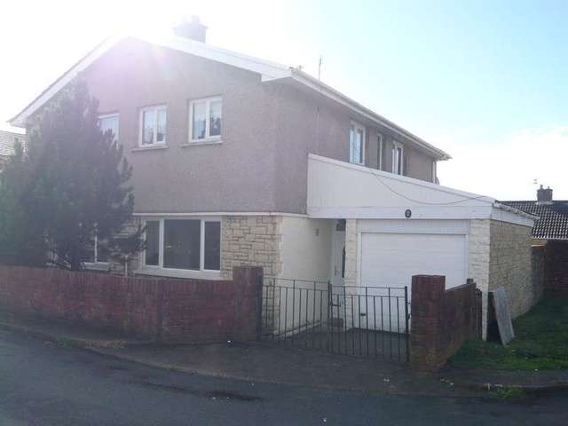  Image of 3 bedroom Property for sale in Erw Ifan Pencoed Bridgend CF35 at Erw Ifan  Bridgend, CF35 6YH
