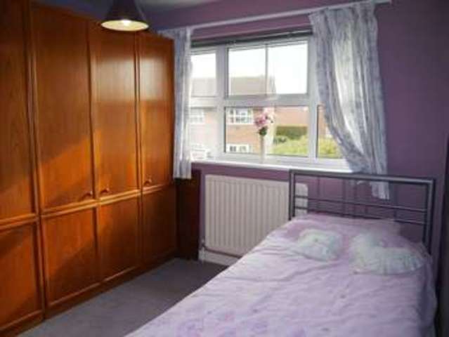  Image of 4 bedroom Detached house for sale in Evans Close Aylesbury HP21 at Evans Close  Aylesbury, HP21 9YA