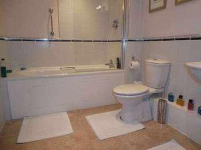  Image of 1 bedroom Flat for sale in Fair Elms Westbourne Road Lancaster LA1 at Lancaster, LA1 5TN