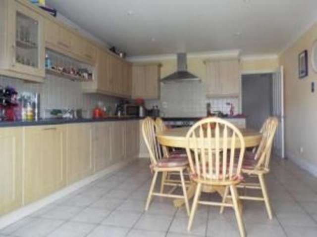  Image of 4 bedroom Detached house for sale in Farleigh Road Warlingham CR6 at Warlingham Surrey Warlingham, CR6 9EJ