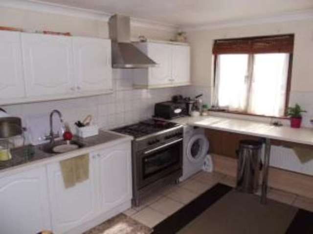  Image of 3 bedroom Terraced house for sale in Farrier Place Downs Barn Milton Keynes MK14 at Downs Barn Milton Keynes Great Linford, MK14 7PL