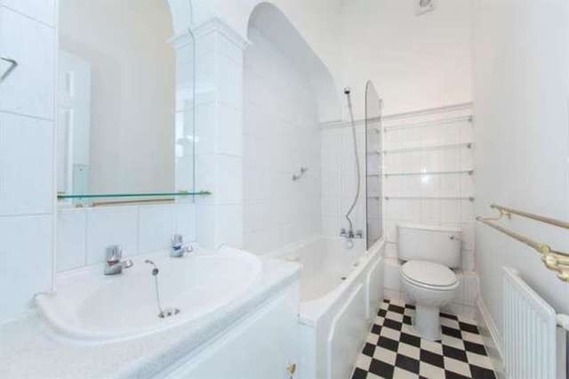  Image of 2 bedroom Flat for sale in Fawcett Street London SW10 at Chelsea Earls Court Cheyne Walk, SW10 9JD