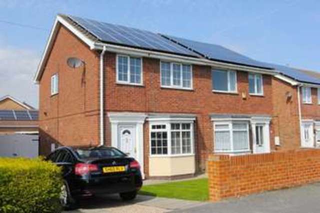  Image of 3 bedroom Semi-Detached house for sale in Ferndown Drive Immingham DN40 at Ferndown Drive  Immingham, DN40 2LR