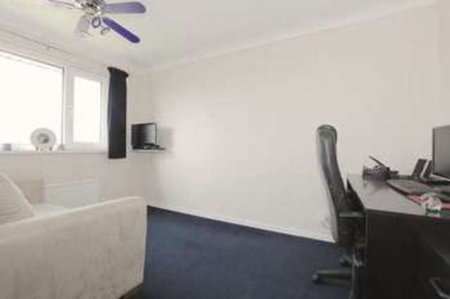  Image of 3 bedroom Semi-Detached house for sale in Ferndown Drive Immingham DN40 at Ferndown Drive  Immingham, DN40 2LR