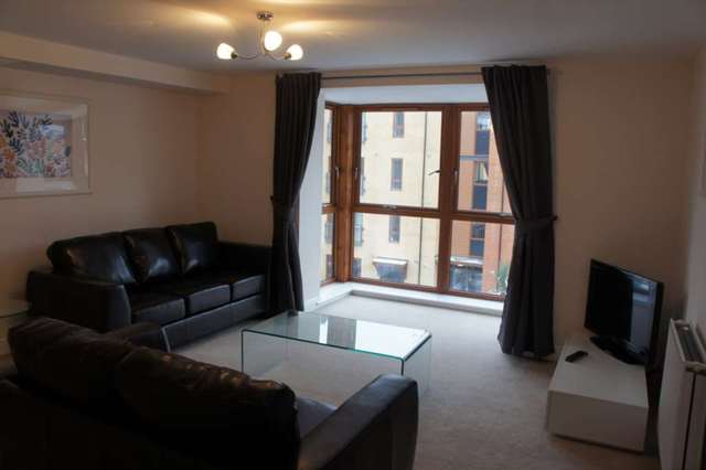  Image of 1 bedroom Apartment to rent in Commonwealth Drive Crawley RH10 at Finlay Court Three Bridges Crawley, RH10 1AJ
