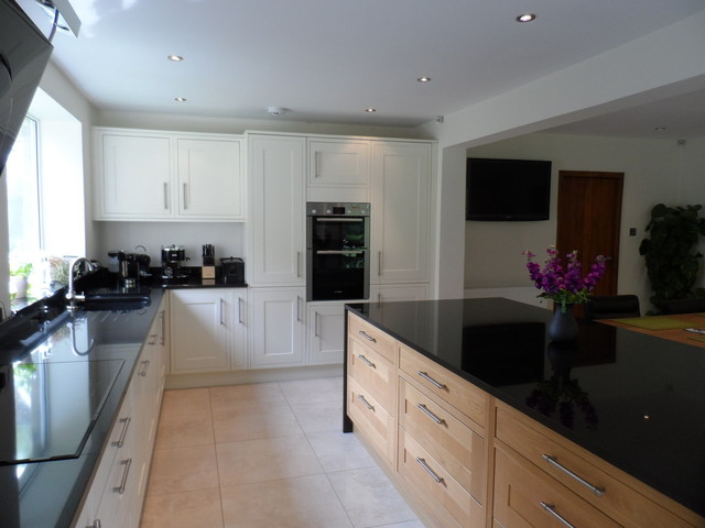  Image of 5 bedroom Detached house to rent in Clara Drive Calverley Pudsey LS28 at Clara Drive Calverley Pudsey, LS28 5QP