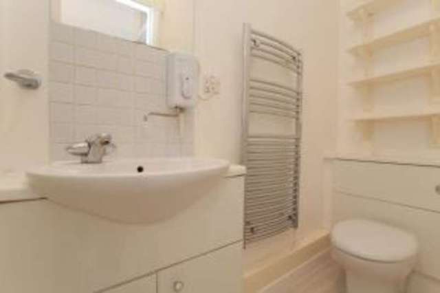  Image of Flat for sale in First Avenue Hove BN3 at Hove East Sussex Hove, BN3 2FF
