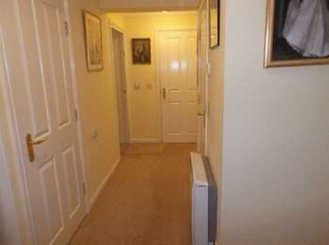  Image of 2 bedroom Flat for sale in Bartin Close Sheffield S11 at Bartin Close  Sheffield, S11 9GE