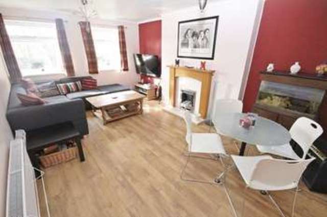  Image of 2 bedroom Flat for sale in Rosebay Close Flitwick Bedford MK45 at Rosebay Close Flitwick Flitwick, MK45 1PR