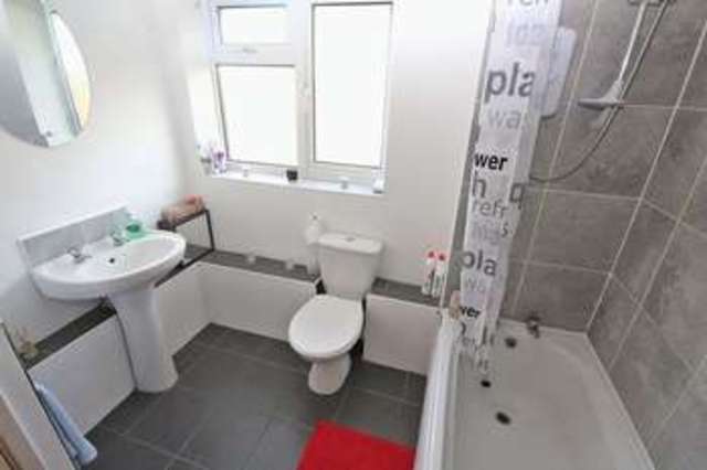 Image of 2 bedroom Flat for sale in Rosebay Close Flitwick Bedford MK45 at Rosebay Close Flitwick Flitwick, MK45 1PR
