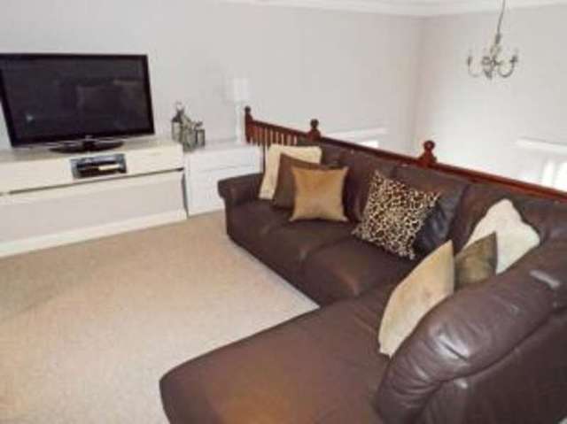  Image of 1 bedroom Maisonette for sale in Forsyth Street Greenock PA16 at Greenock Inverclyde Greenock, PA16 8DY