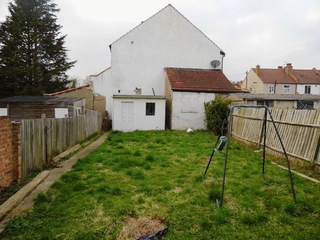  Image of 4 bedroom Semi-Detached house for sale in Galpins Road Thornton Heath CR7 at Galpins Road  THORNTON HEATH, CR7 6ED