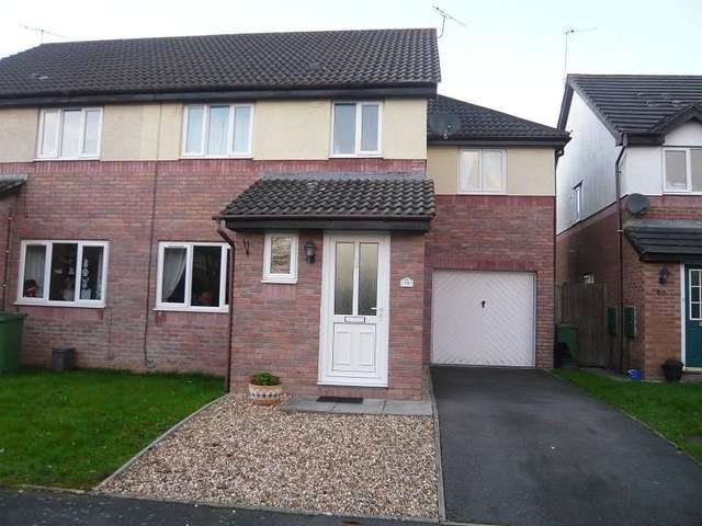  Image of 5 bedroom Semi-Detached house for sale in Glan-Y-Nant Tondu Bridgend CF32 at Glan-Y-Nant  Tondu, CF32 9DT