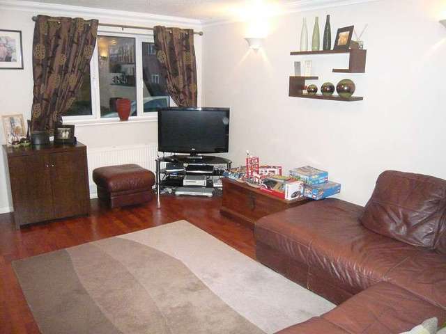  Image of 5 bedroom Semi-Detached house for sale in Glan-Y-Nant Tondu Bridgend CF32 at Glan-Y-Nant  Tondu, CF32 9DT
