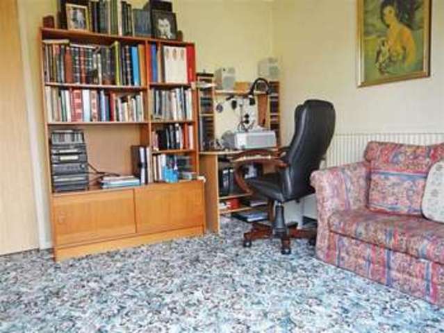 Image of 3 bedroom Detached house for sale in Glendale Crescent Salisbury SP1 at Glendale Crescent  Salisbury, SP1 1NT