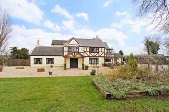  Image of 5 bedroom Detached house for sale in Glentham Market Rasen LN8 at Glentham Market Rasen, LN8 2AF