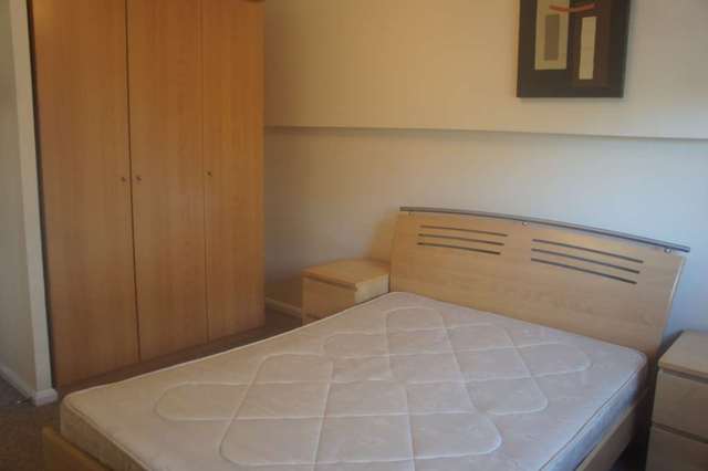  Image of 2 bedroom Apartment to rent in Goddard Close Maidenbower Crawley RH10 at Goddard Close Maidenbower Crawley, RH10 7HR