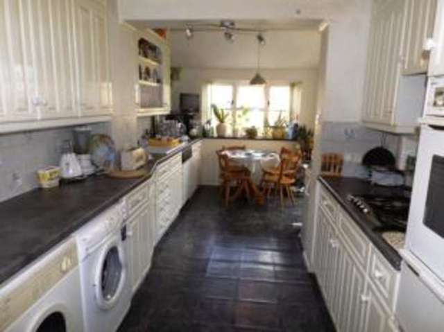  Image of 3 bedroom Detached house for sale in Golden Drive Eaglestone Milton Keynes MK6 at Eaglestone Milton Keynes Woughton on the Green, MK6 5BS