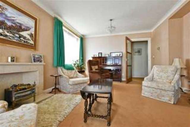  Image of 3 bedroom Property for sale in Grand Avenue Hove BN3 at Grand Avenue Hove Hove, BN3 2NJ