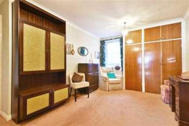  Image of 3 bedroom Property for sale in Grand Avenue Hove BN3 at Grand Avenue Hove Hove, BN3 2NJ