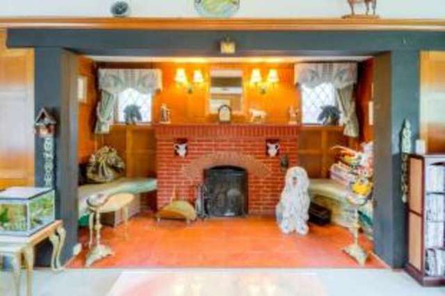  Image of 5 bedroom Detached house for sale in Green Lane Watford WD19 at Watford Hertfordshire South Oxhey, WD19 4NJ