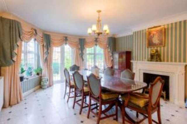  Image of 5 bedroom Detached house for sale in Green Lane Watford WD19 at Watford Hertfordshire South Oxhey, WD19 4NJ
